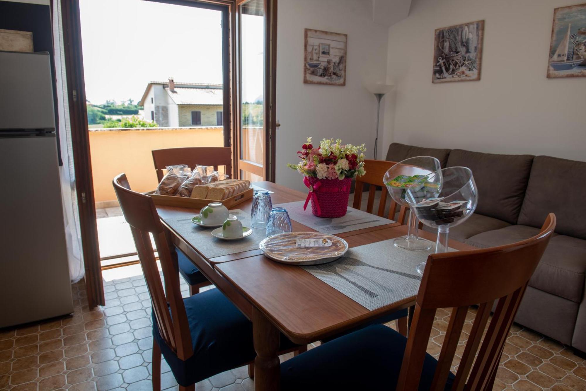 Bed and Breakfast Dolce Alba Montecastrilli Exteriér fotografie